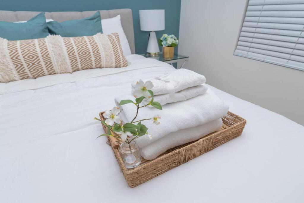 Amazing 2 Bedroom 7 Min From Disneyland W Free Parking Anaheim Ngoại thất bức ảnh
