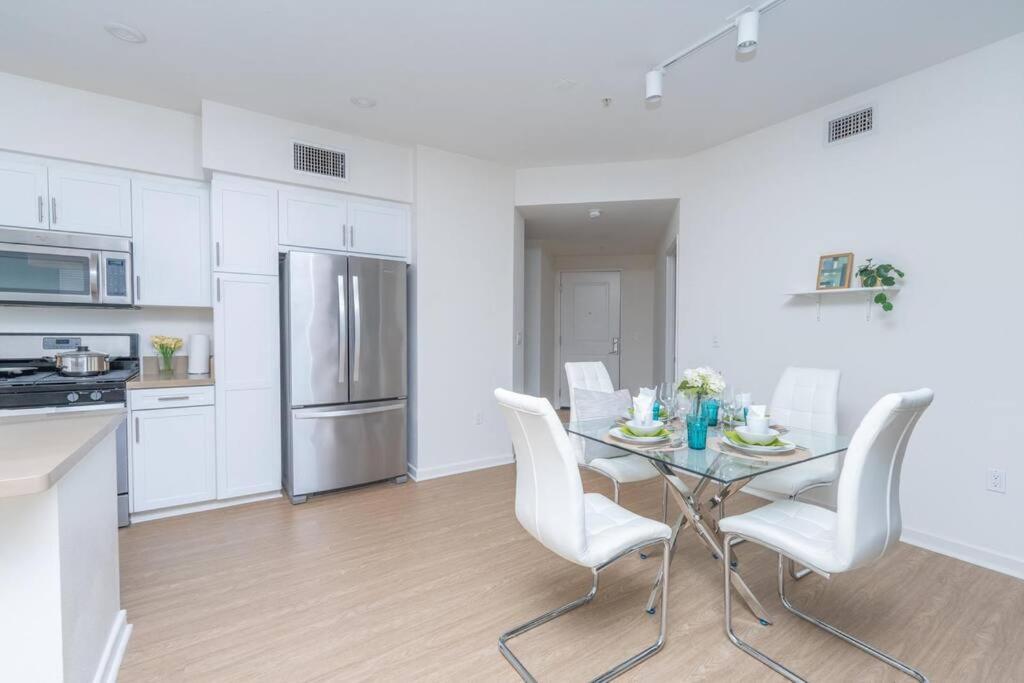 Amazing 2 Bedroom 7 Min From Disneyland W Free Parking Anaheim Ngoại thất bức ảnh